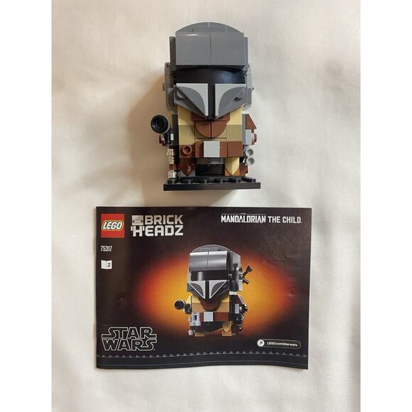 Lego Other - LEGO Star Wars BrickHeadz 75317 The Mandalorian Figure Assembled w/ Accessories